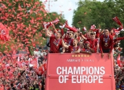 爱游戏娱乐-球队新援迅速融入战术体系展现实力