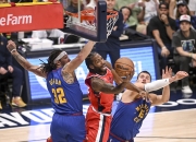 爱游戏网页版-掘金横扫波兰男篮，利拉德关键制胜