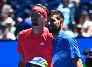 AYX官方直播-澳网轻取温网，兹维列夫统治全场