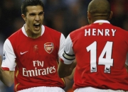 爱游戏-从篮球场到F1赛道，当字母哥的统治力跨越竞技边界