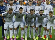 AYX体育赛事-詹姆斯末节狂飙难救主，深圳队战术教科书式压制骑士