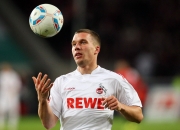 爱游戏网页版-瑞士军刀刺穿红魔，C罗绝境亮剑书写欧冠唯一性