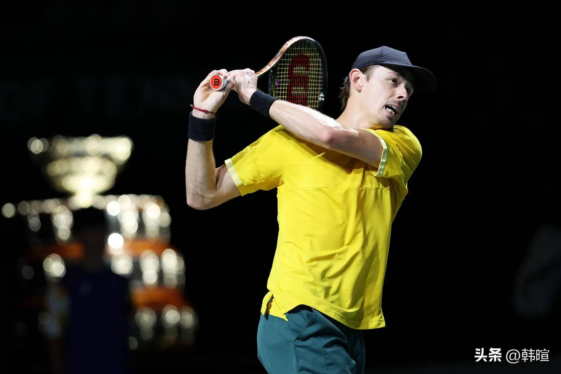 戴维斯杯绝杀澳网，辛纳点燃赛场
