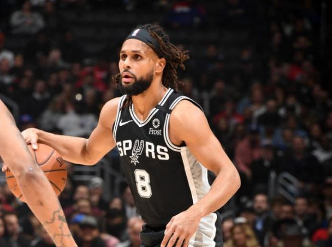 山东队险胜马刺,乔治关键制胜 山东队险胜马刺,乔治关键制胜