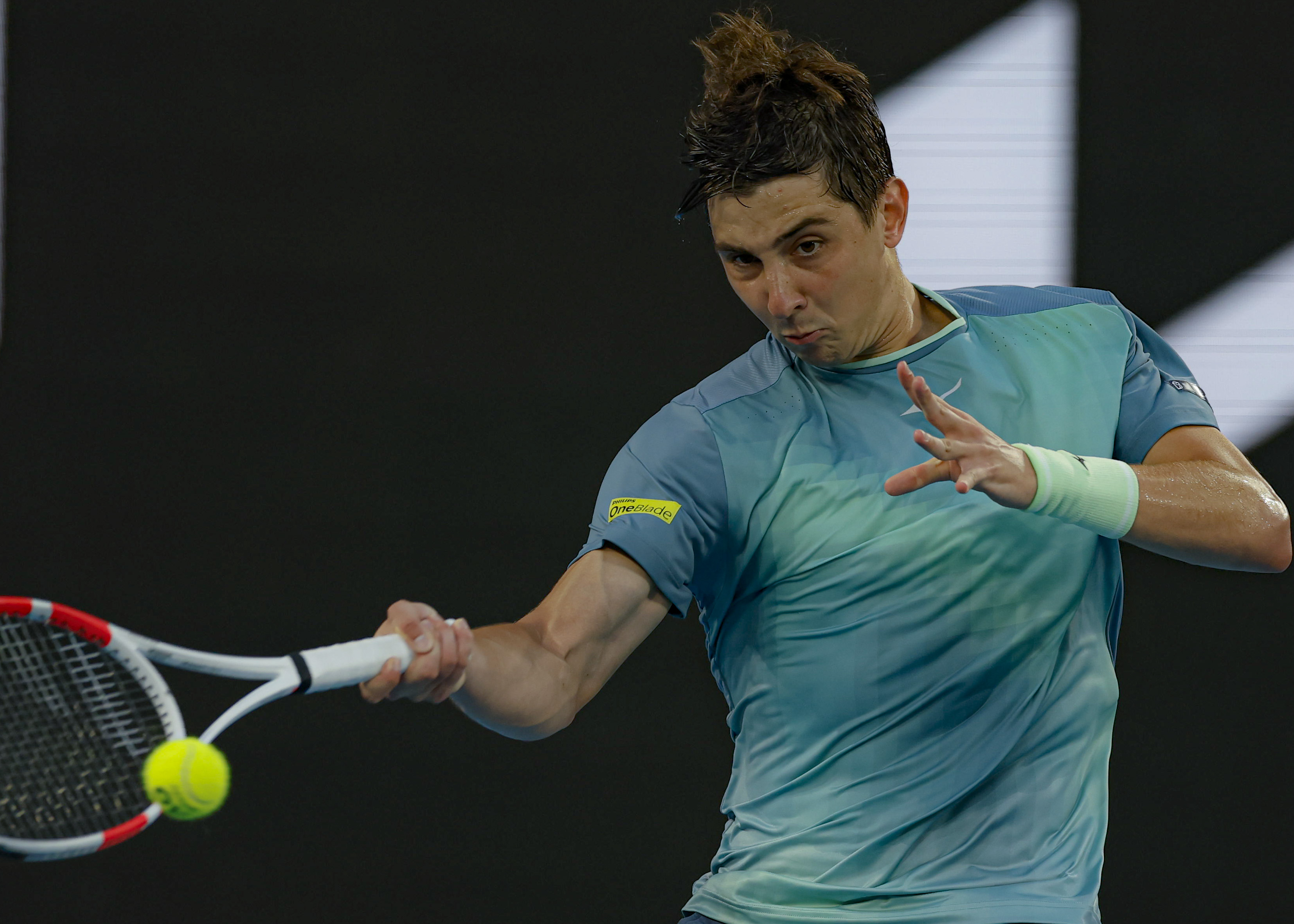 联合杯轻取澳网,阿尔卡拉斯统治全场 联合杯轻取澳网,阿尔卡拉斯统治全场