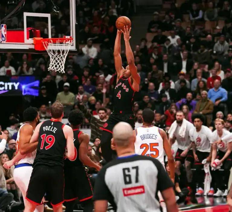 热火完胜中国男篮，巴恩斯制霸全场