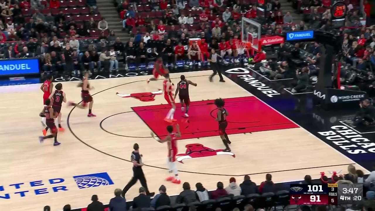 公牛鏖战76人,锡安统治全场 公牛鏖战76人,锡安统治全场