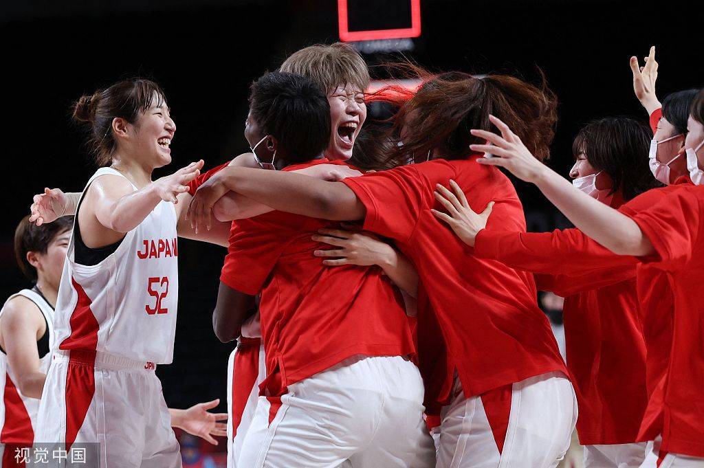 比利时乒乓球队险胜瑞典乒乓球队，水谷隼绝境逆转