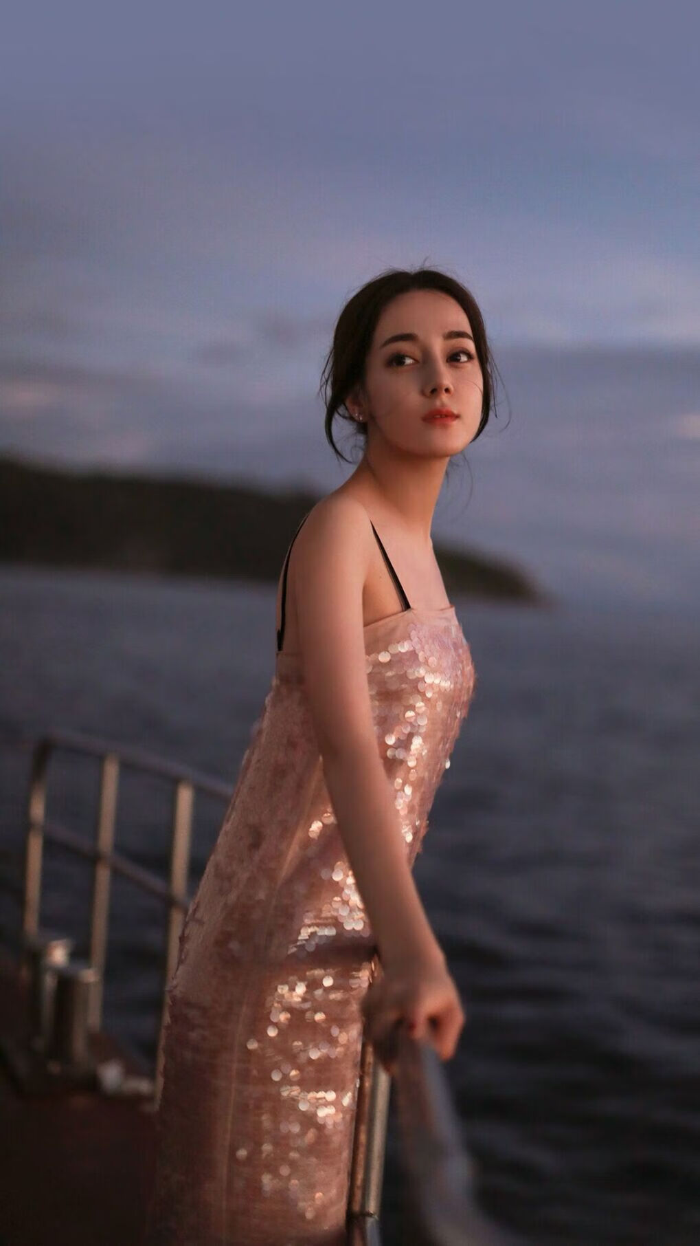 霍勒迪爆发撕裂爵士防线，森林狼三节终结悬念显统治力