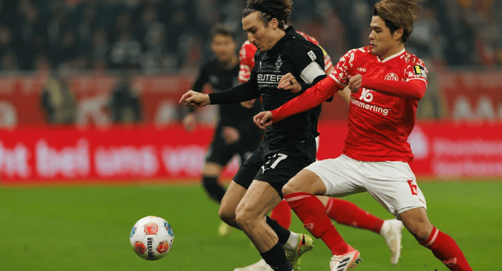 格拉德巴赫客场不敌对手,积分榜稍有颓势 格拉德巴赫客场不敌对手,积分榜稍有颓势