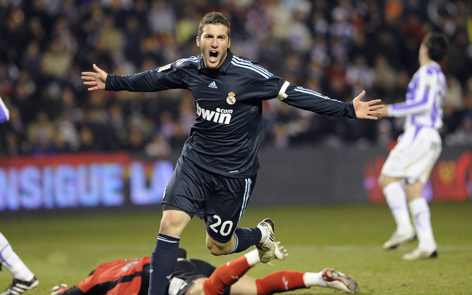 2026世界杯奇观，土耳其带走伊朗，卡瓦哈尔接管比赛的战术革命