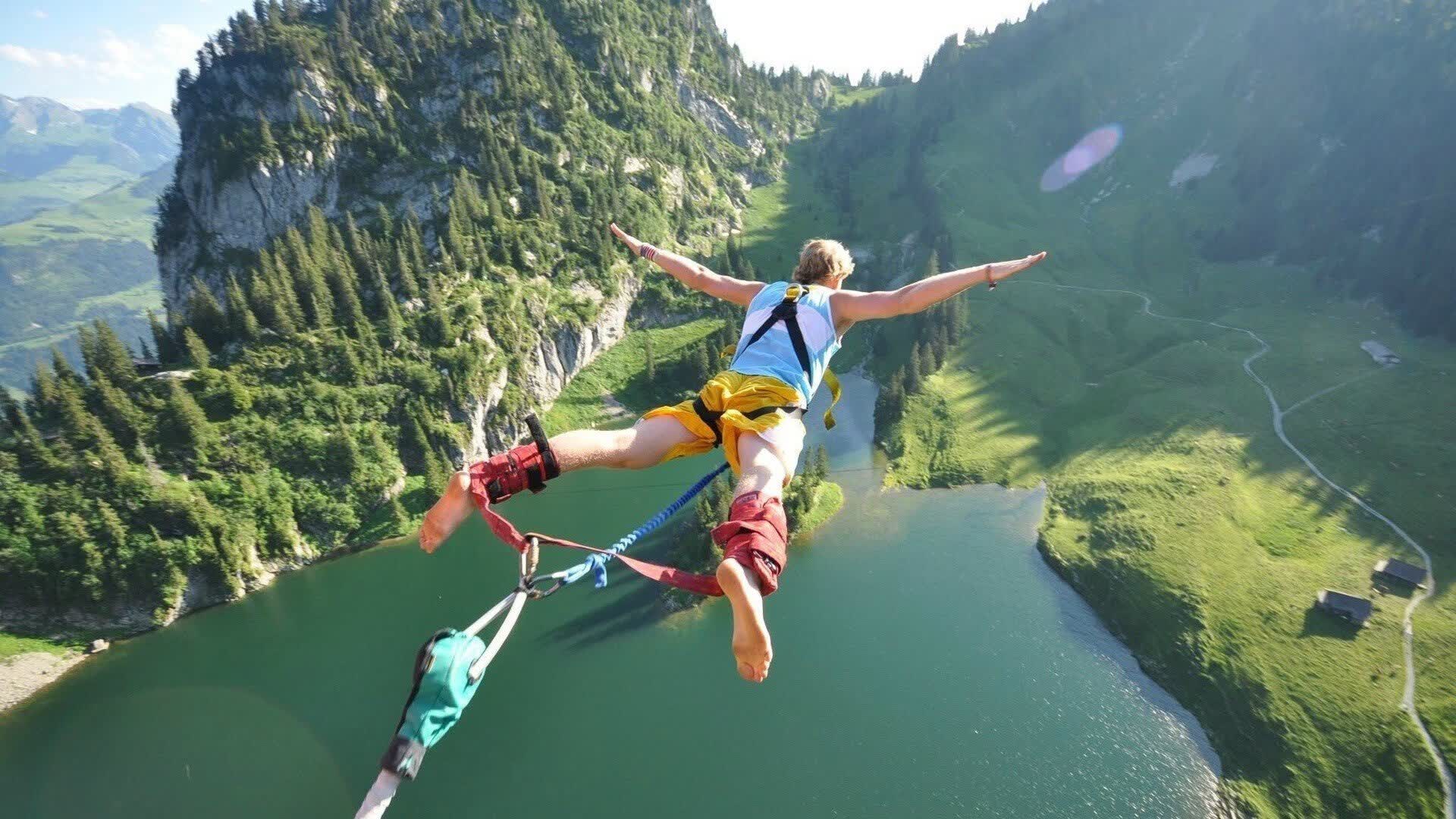 1.唯一的轻取,当葡萄牙的潮水漫过那不勒斯的火山